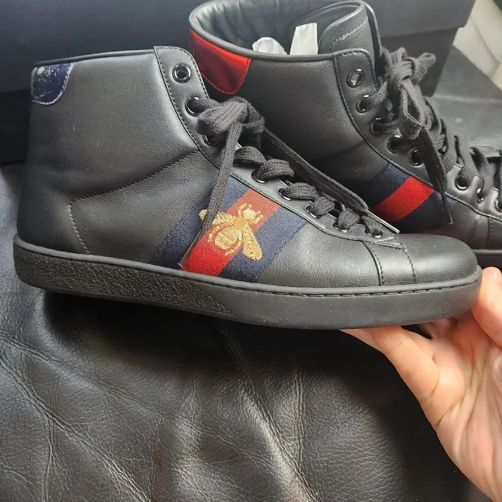 GUCCI ACE High Top 'Bee' sneakers size 5 BNWB with defect